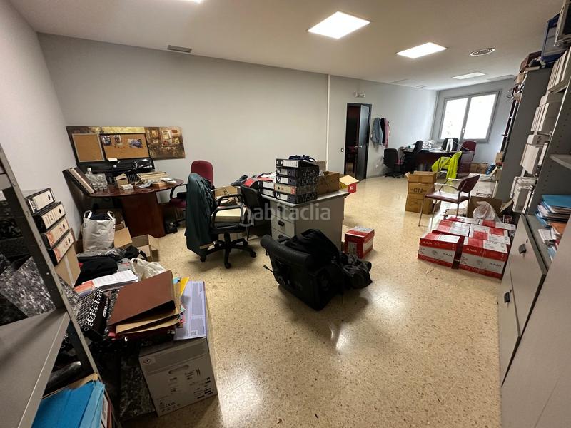 Foto 8145234b-559c-4373-b352-a82a592c1114. Geschäftsraum in carrer de sant gabriel 4 in Montesa Esplugues de Llobregat