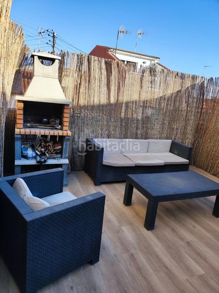 Foto 4d9e69f7-b04d-427f-be76-4959e6ba9685. Reihenhaus mit heizung parking in Ca n'Aurell Terrassa