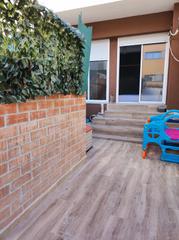 Casa a schiera in Ca n'Aurell. Chalet adosado en terrassa