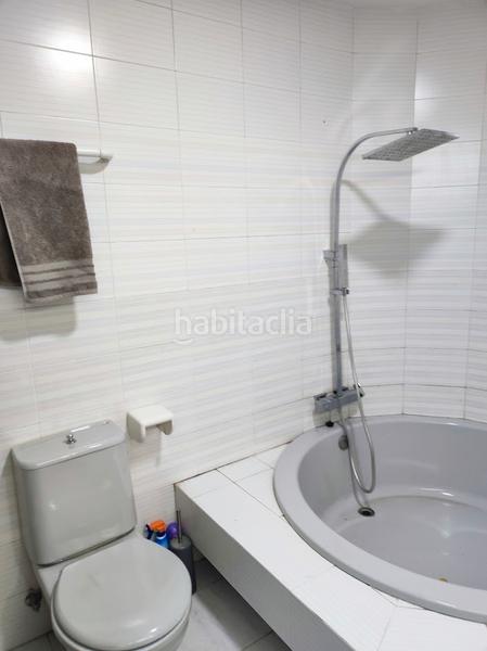 Foto 857ec90b-62c5-46ae-9d93-9d2ec1b8b8f7. Reihenhaus mit heizung parking in Ca n'Aurell Terrassa