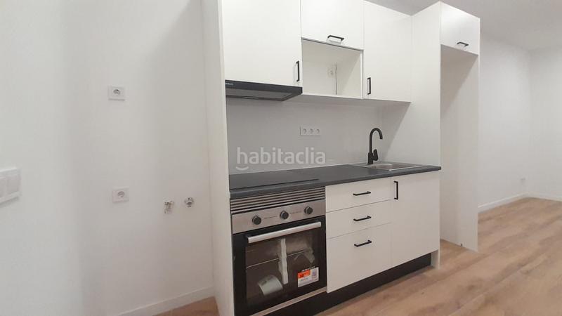 Foto b29b5344-0d25-4520-bb28-6740394792c5. Ground floor in Creu de Barberà Sabadell