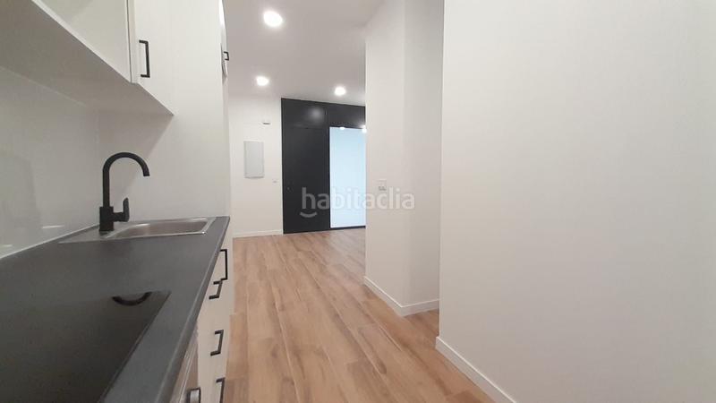 Foto ce4b08bc-3f5a-4cc8-8a3b-76560be03247. Ground floor in Creu de Barberà Sabadell