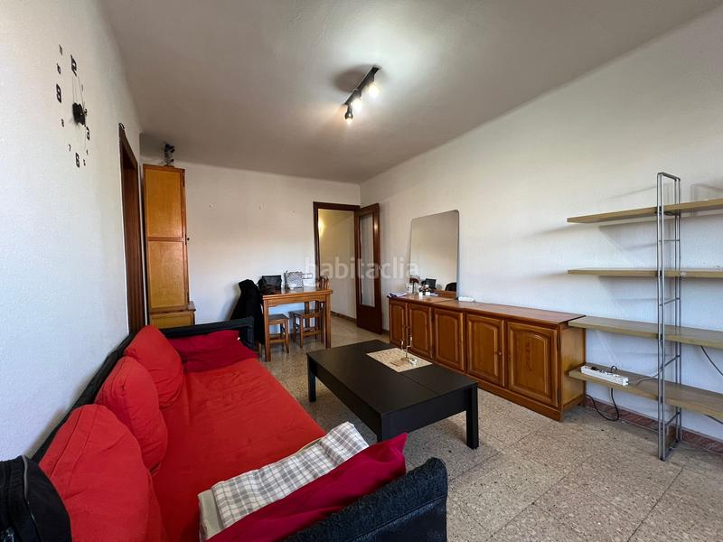 Foto 9437d5d1-01e1-4173-8cfa-7de8ea3847a4. Piso oportunidad ! piso luminoso y con terraza exterior en Ripollet