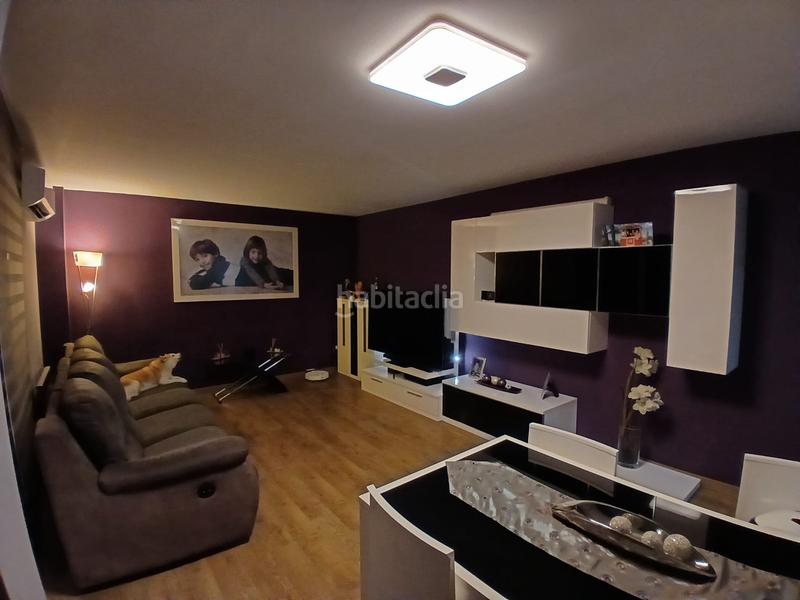 Foto dacc99f4-c7d3-47ca-9354-302f529f04dd. Pis amb calefacció piscina a Can Clos-Pinetons Ripollet