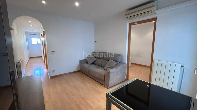 Foto e9b75964-1b68-4aee-aeae-edf6795622ca. Appartement dans La Gavarra Cornellà de Llobregat