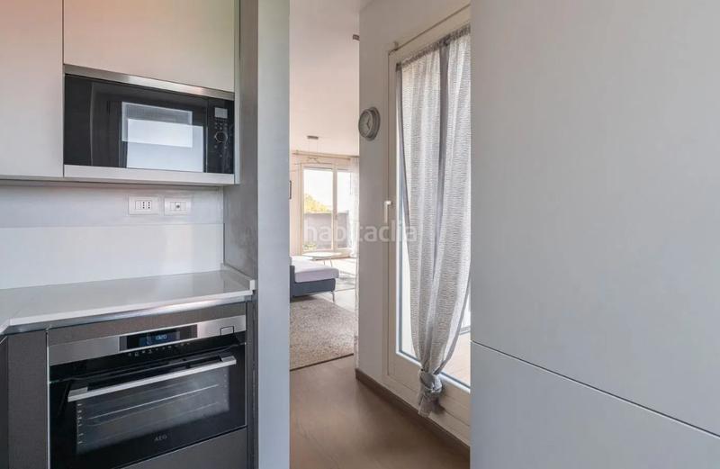 Foto dd1b356f-dc5f-4be4-af50-1a5f93fd1ff8. Duplex with parking in Covadonga Sabadell