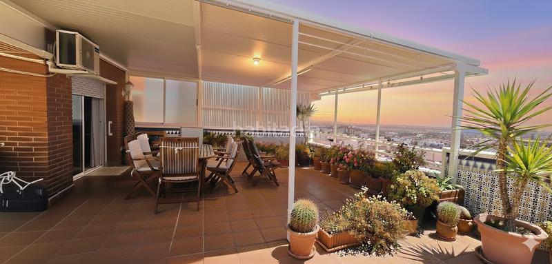 Foto ceb7e4d9-91ae-41fa-bf9b-84ef46fec8d3. Ático  panoramico con terraza de 120m en La Roureda Viladecans