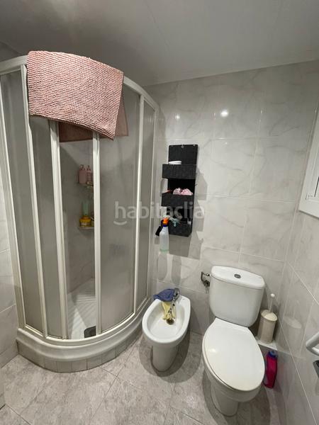 Foto 0a8f4855-87af-46f3-ab0d-91cc6f9cb67b. Pis a La Gavarra Cornellà de Llobregat