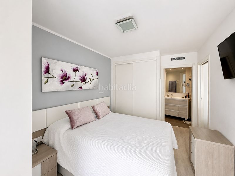 Foto f01eab1b-9f26-4515-9fce-92451479bedf. Dúplex a Centre Cornellà de Llobregat