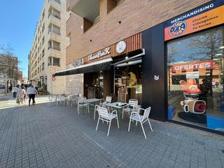 Traspàs Local Comercial a Centre. Traspaso de local comercial en la calle tres creus de sabadell