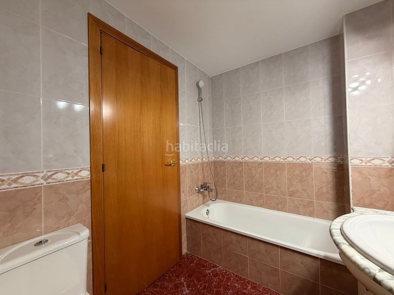 Foto 2e423af8-4be0-4775-9520-fe31ac2db522. Pis amb calefacció a Eixample Sabadell