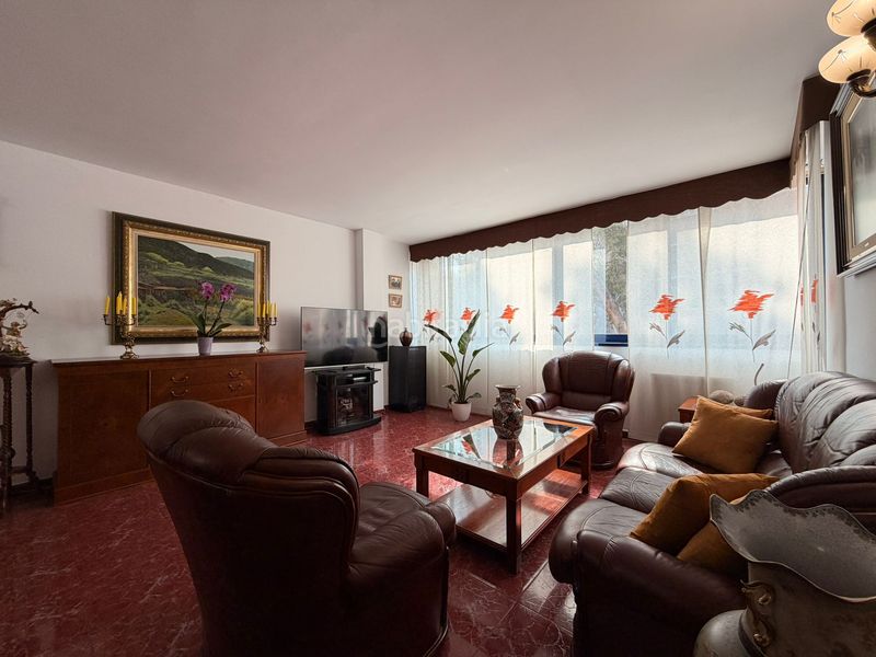 Foto 46fbb763-8cb3-4363-9608-3589e62c23fc. Pis amb calefacció a Eixample Sabadell