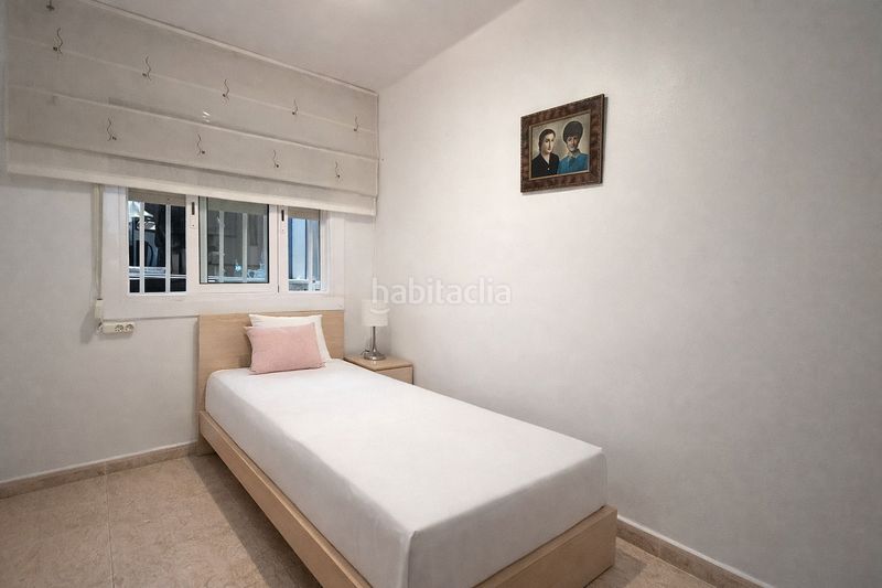 Foto 494b56ea-2724-4fa2-b199-d5aad0888aee. Planta baixa amb calefacció a Centre Viladecans