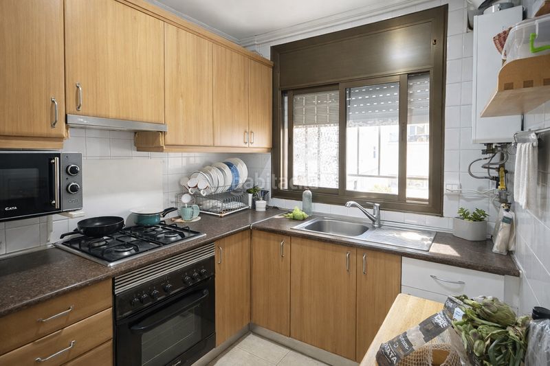 Foto d90df738-229e-44a4-ad2d-929794131aa8. Planta baixa amb calefacció a Centre Viladecans