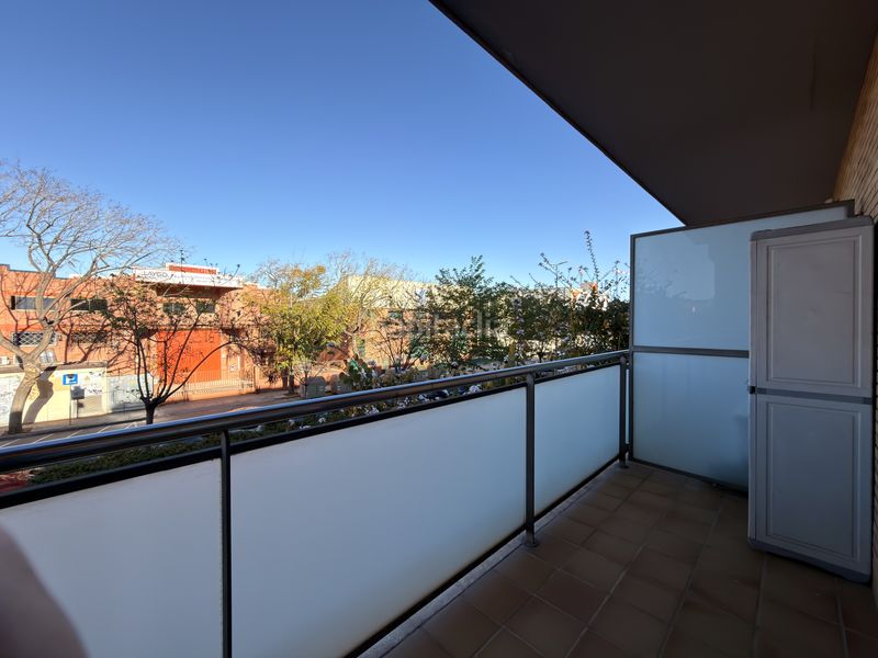 Foto a8fbf844-a0d0-4286-a1c9-822c4fed9d6a. Dúplex amb calefacció aparcament a Riera Cornellà de Llobregat