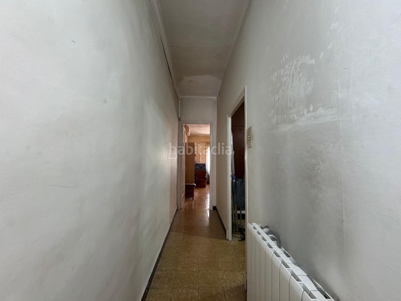 Foto c78e00dd-83c2-4a97-aafe-ab9070c0bfe4. Casa adossada amb calefacció aparcament a Centre Sabadell