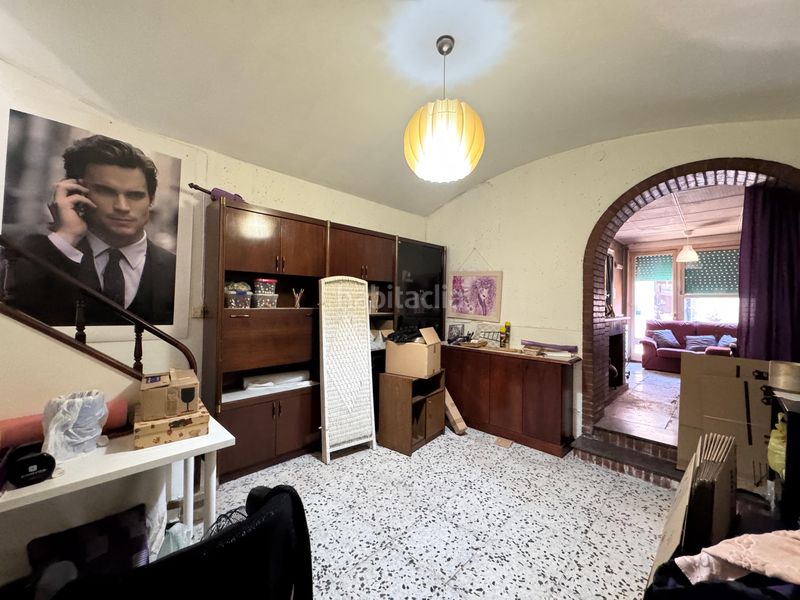 Foto d89de089-e92d-43dd-bf01-6103668fe31c. Casa adossada amb calefacció aparcament a Centre Sabadell