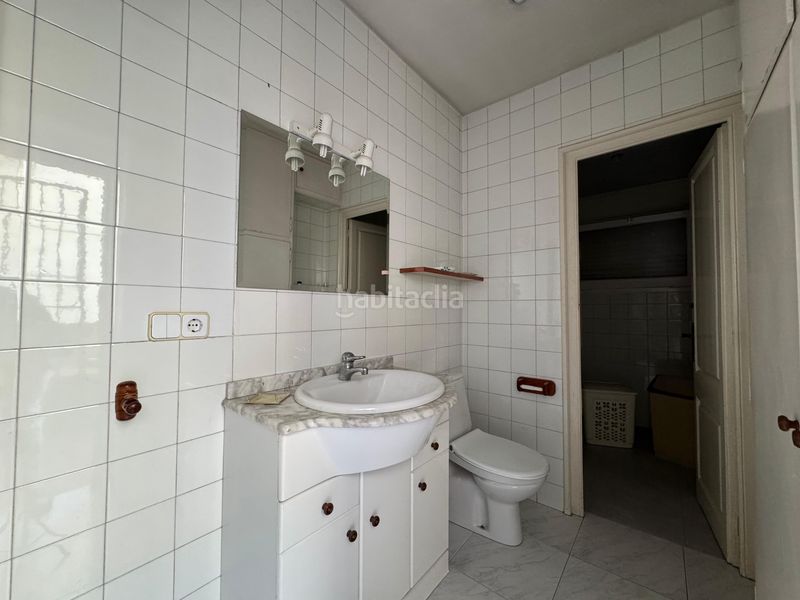 Foto 1069ae74-39e2-4755-9317-a8d22d76c4e1. Casa adossada amb calefacció a Centre Sabadell