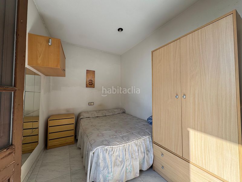 Foto 3a5a51ac-f3b7-4d0e-9bbc-7c53edf04d75. Casa adossada amb calefacció a Centre Sabadell
