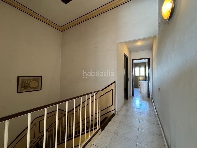 Foto d8e508be-27f7-431e-ae65-de493e1b4c4f. Casa adossada amb calefacció a Centre Sabadell