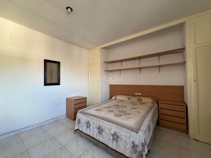 Foto fd432aac-e008-40a9-af2e-5554cea611e9. Casa adossada amb calefacció a Centre Sabadell