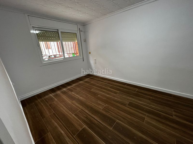Foto e4bd160c-3629-4d83-a255-4b7b5fee4466. Planta baixa a La Gavarra Cornellà de Llobregat