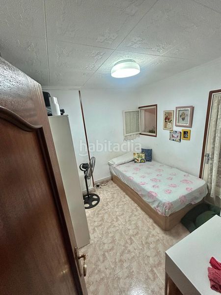 Foto 0c719317-7def-4432-9712-8754c9202210. Casa amb aparcament a Creu de Barberà Sabadell