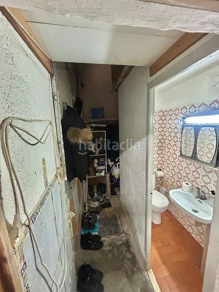 Foto d464973d-dcad-4fec-be34-9b5868877080. Casa amb aparcament a Creu de Barberà Sabadell