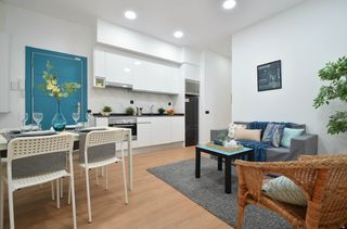 Planta baixa a Sants