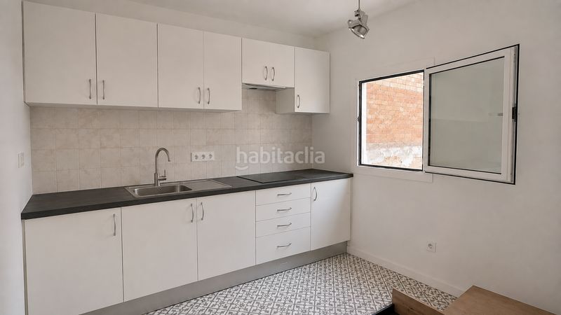 Foto eac62345-5761-4858-afc8-d206b09c38af. Planta baixa a Diagonal-Colomeres Gavà