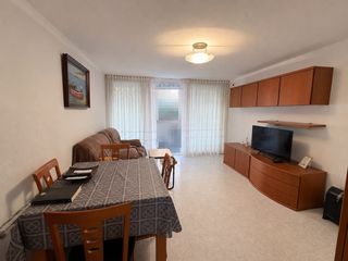 Flat in Bellvitge. Urban grup presenta en exclusiva esta fantástica vivienda exteri