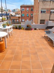 Àtic a Santa Eulàlia. 45m2 de vivienda  40 m2 de terraza  una propiedad con un espacio