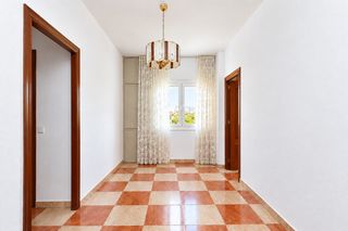 Piso en Santa Eulàlia. Vive en santa eulalia junto a av. carrilet! piso exterior de 67