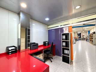Local Comercial en Carrer de Joaquim Rubió i Ors