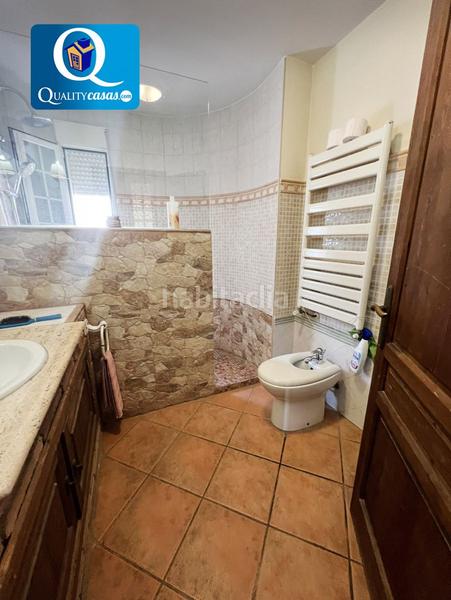 Foto 413c6586-33b1-4618-a251-c59f799c7081. Chalet  en venta en nucia la, 4 dormitorios. en Nucia (la)
