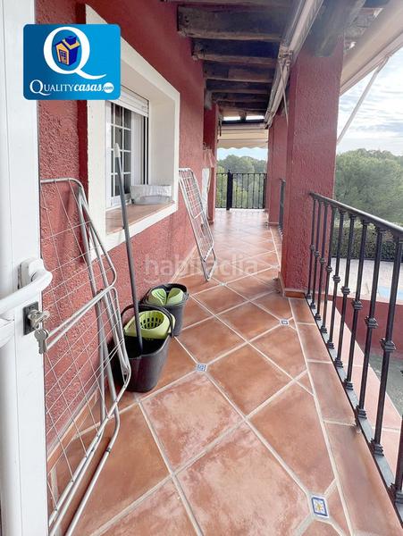 Foto 64d44b4d-5763-4a7d-9ef1-bfdda73a4e49. Chalet  en venta en nucia la, 4 dormitorios. en Nucia (la)