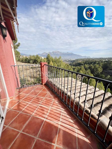 Foto 7a6b1974-0b74-4dfc-ac73-41e9742ed7e0. Chalet  en venta en nucia la, 4 dormitorios. en Nucia (la)