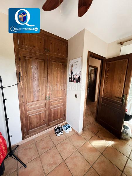 Foto 9652cdb7-fb16-4f21-82cb-e0cace22670c. Chalet  en venta en nucia la, 4 dormitorios. en Nucia (la)