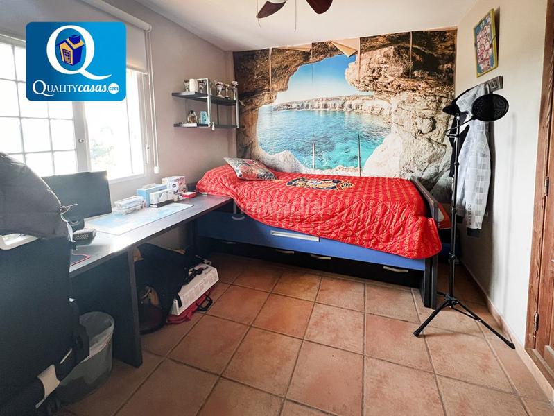 Foto dcbf623a-1b46-4ab3-ade2-97c9b9925fc7. Chalet  en venta en nucia la, 4 dormitorios. en Nucia (la)
