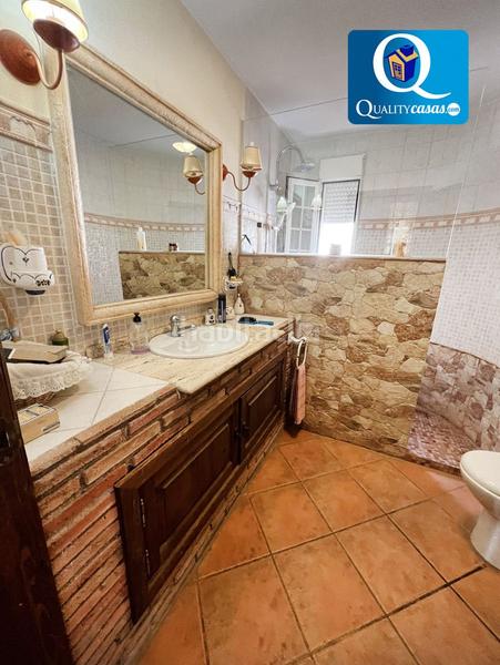 Foto f707f680-d0fd-4296-8c08-b5652a382ed5. Chalet  en venta en nucia la, 4 dormitorios. en Nucia (la)