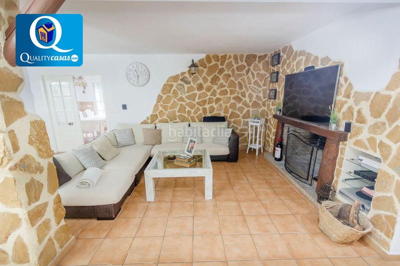 Foto de0de44a-8484-4c8a-9a0a-ba05dfc99868. Chalet  en venta , 4 dormitorios. en Almajada-Ravel Mutxamel