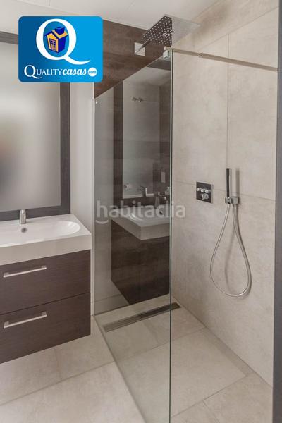 Foto 803d93db-6324-458a-85c4-62f5194f68b2. Chalet mit heizung parking in Golf Bahía Finestrat