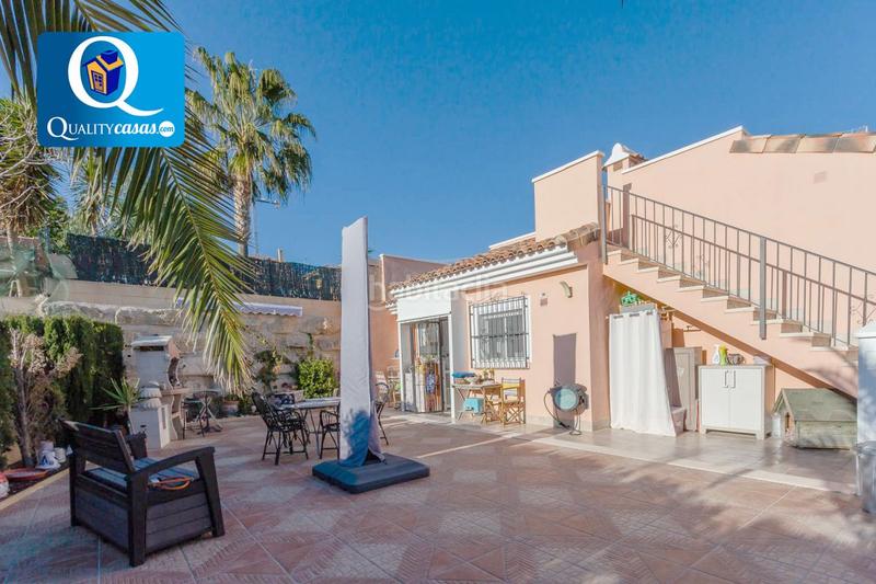 Foto 036cbfbf-eabc-4556-891b-d86a194d5c14. Chalet  en venta en cotoveta, 3 dormitorios. en Mutxamel