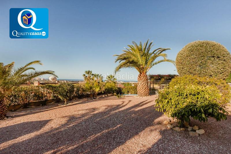 Foto 451f27d7-f018-4fa7-b5bd-0ea7be2f447b. Chalet  en venta en cotoveta, 3 dormitorios. en Mutxamel