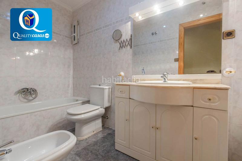 Foto 327a97d1-174d-4f11-bb39-0270eb398287. Casa con riscaldamento in El Carril - Paseo de Chapi Villena