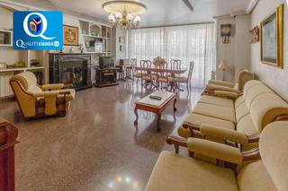 Maison à El Carril - Paseo de Chapi. Casa en venta en centro, 6 dormitorios.