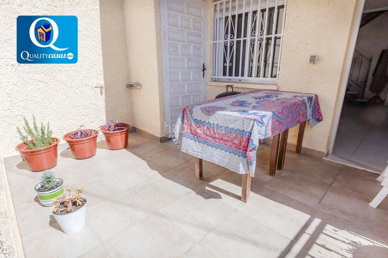 Foto f0469997-22f6-4e84-bac8-cd6a4ea22a33. Semi detached house in San Fulgencio