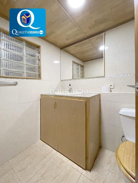 Foto 01ce03e8-66e1-466b-9127-b2d6c735233f. Casa adossada a Busot