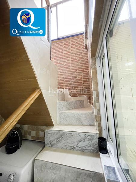 Foto 0f8aaae1-3541-485f-9c72-ef61239f5b58. Casa adossada a Busot