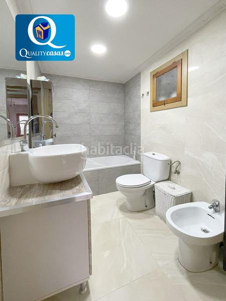 Foto 7cb94907-aab3-481b-9440-e86989359dcf. Casa adossada a Busot